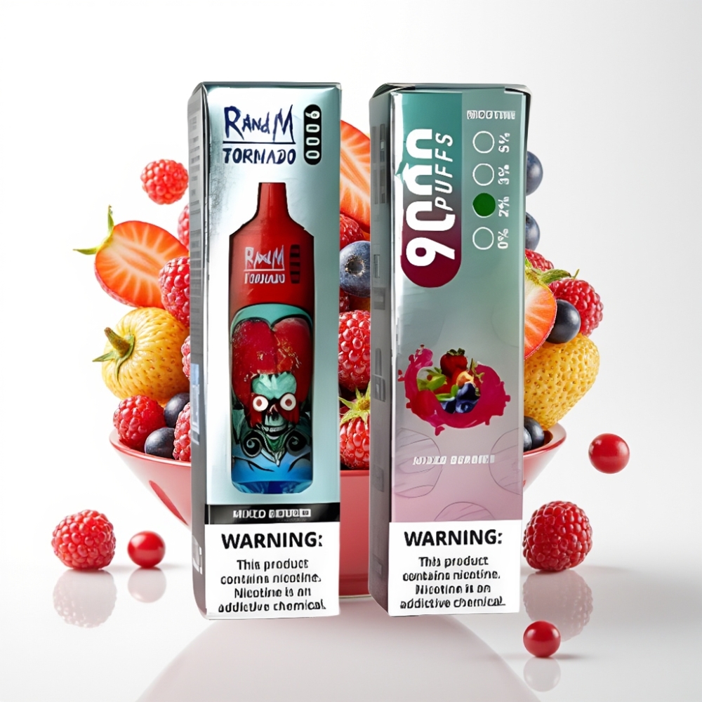RandM Tornado 9000 Pufova – 850 mAh Baterija, 18 mL Tekućine, Mrežasti Svitak, RGB Ekran, 54 Okusa Mješavina Bobica